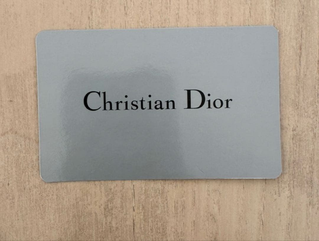 Christian Dior Lady Dior ロータスウォレット　限定色