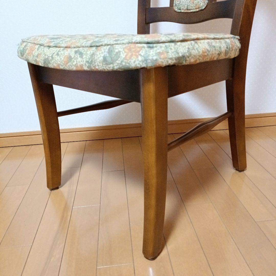 カリモク　コロニアル　ダイニングチェア　ジャガード　レトロ　花柄　ヴィンテージ