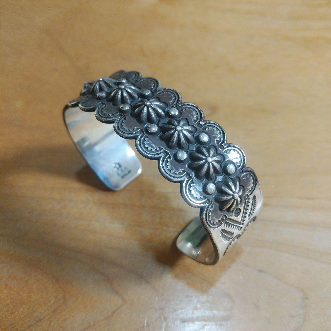 ナバホ　Edison Sandy Smith バングル　⭐ESS