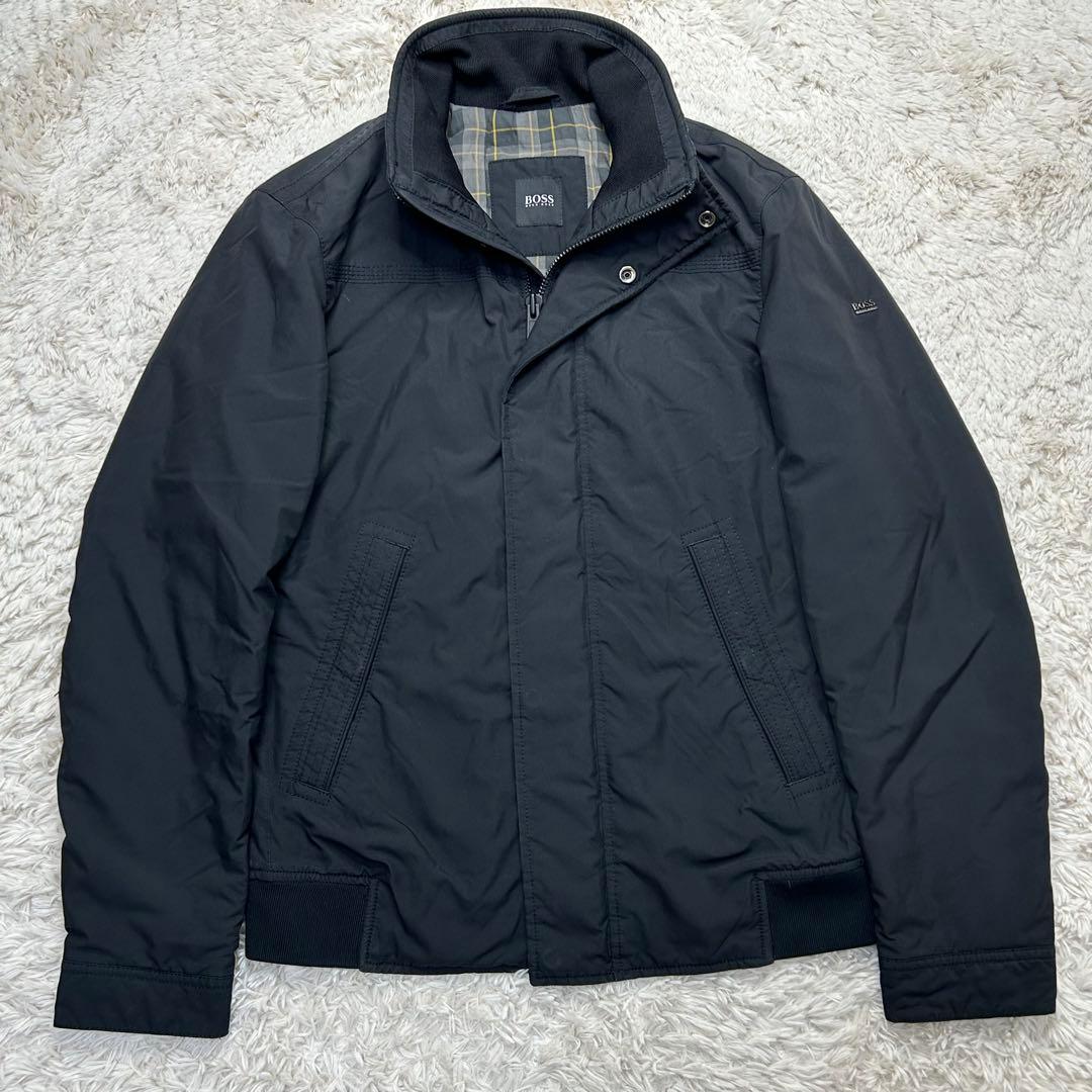 美品 ヒューゴボス ナイロンブルゾン フード キルティング BOSS 黒 短丈