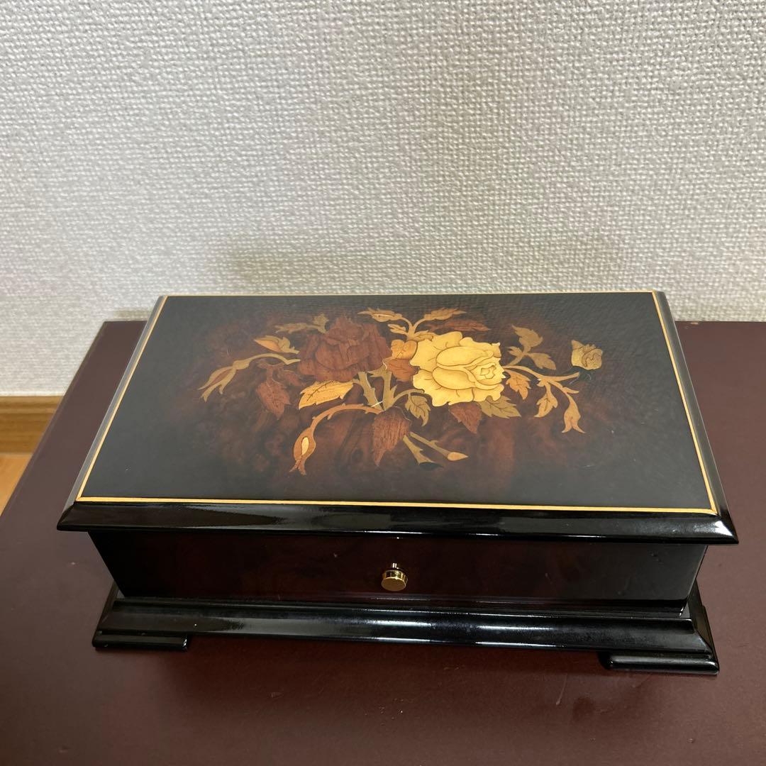 REUGE リュージュ 72弁ローズ＋共鳴箱　オルゴール療法