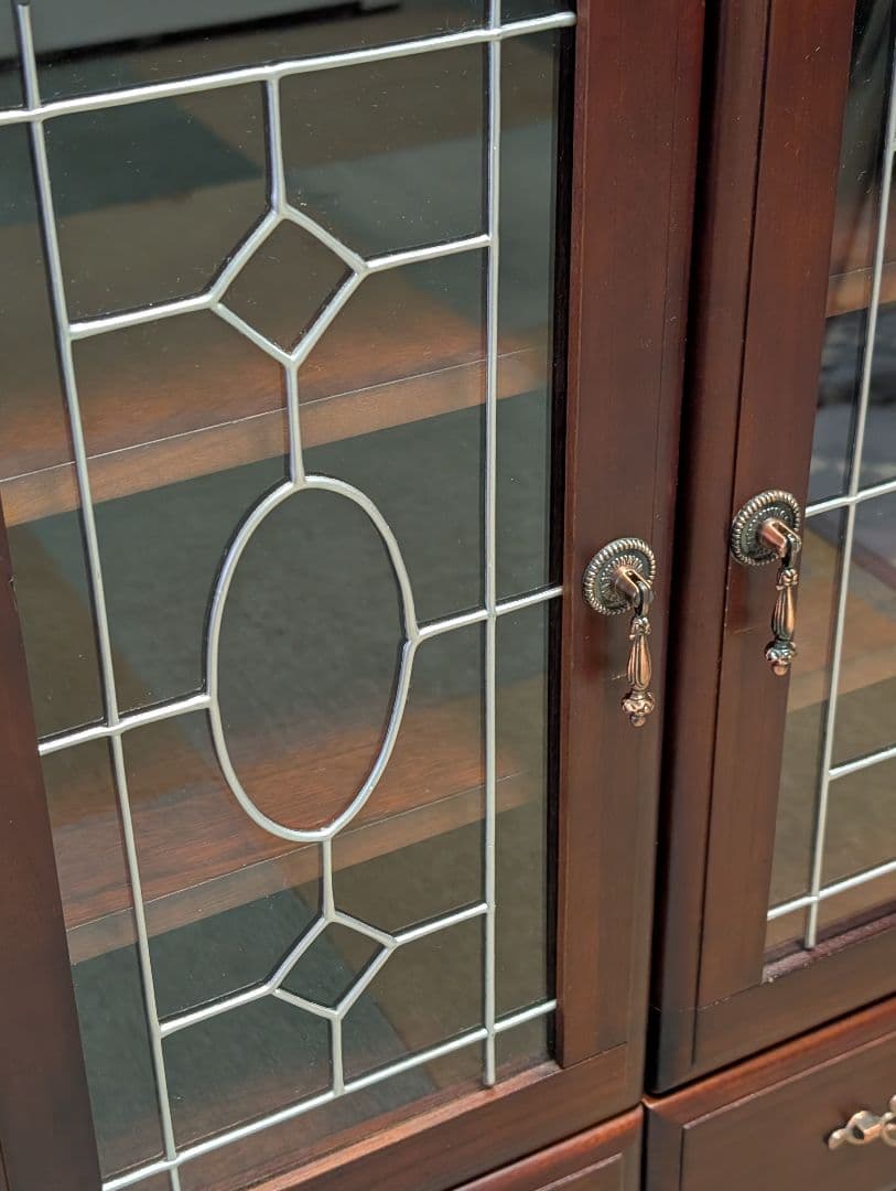 木製　キャビネット　扉　引き出し付　インテリア