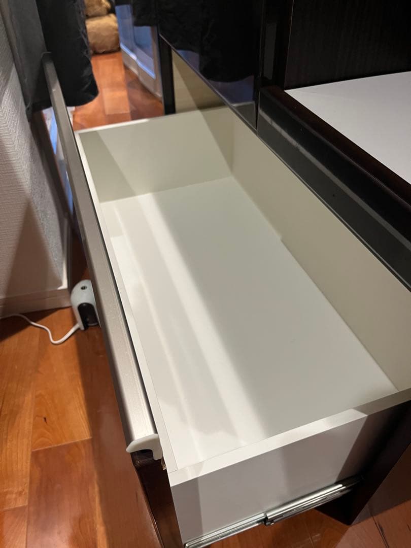 ニトリ　キッチンカウンター　アルミナ2