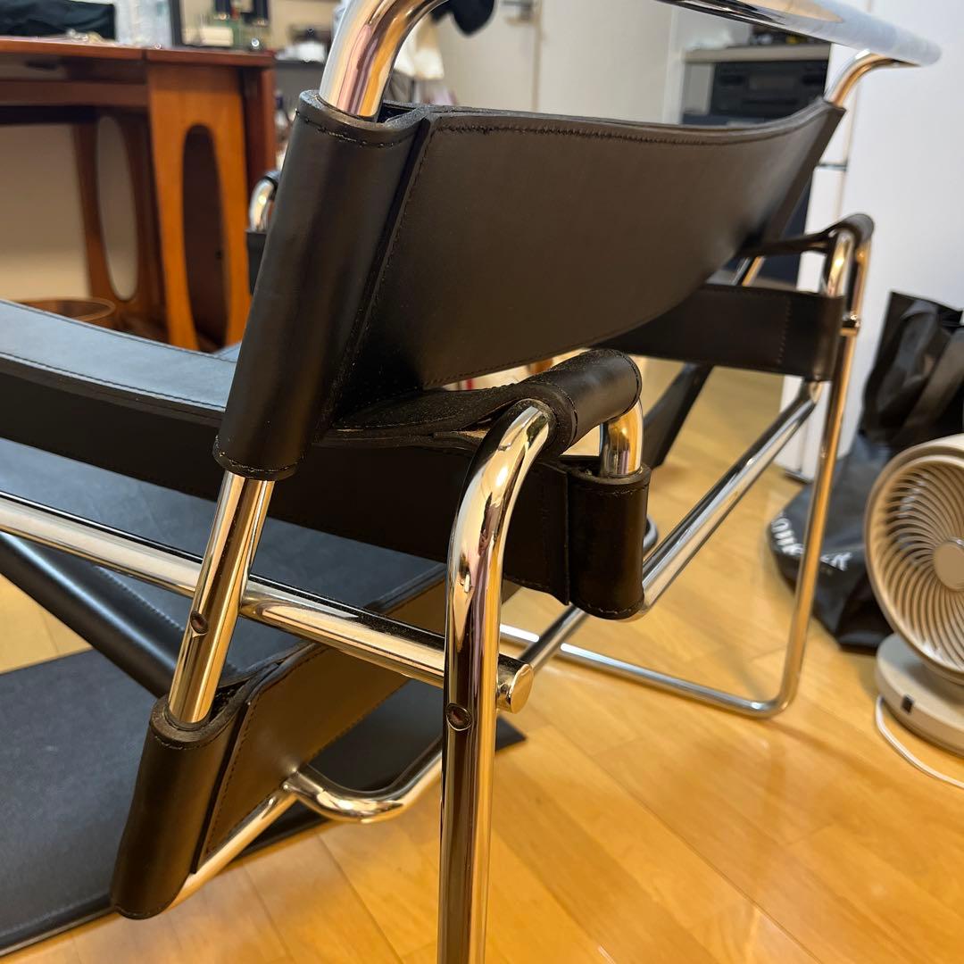 Gavina社刻印付き　ワシリーチェア