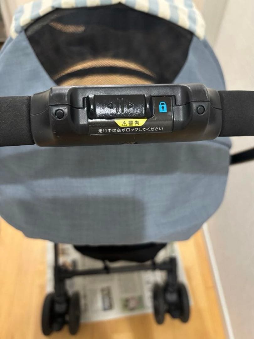 combi ベビーカー メチャカル オート4キャス エッグショック