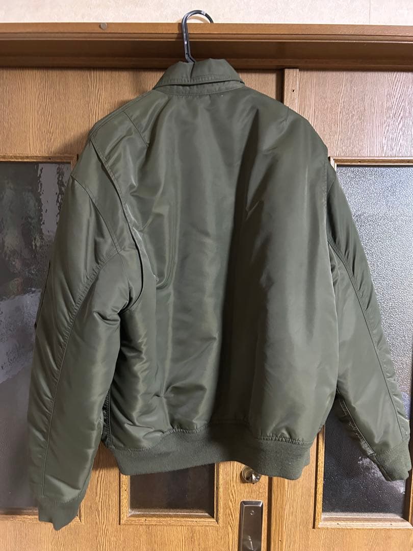 や*ま様 CARHARTT WIP OLTEN BOMBER-Plant