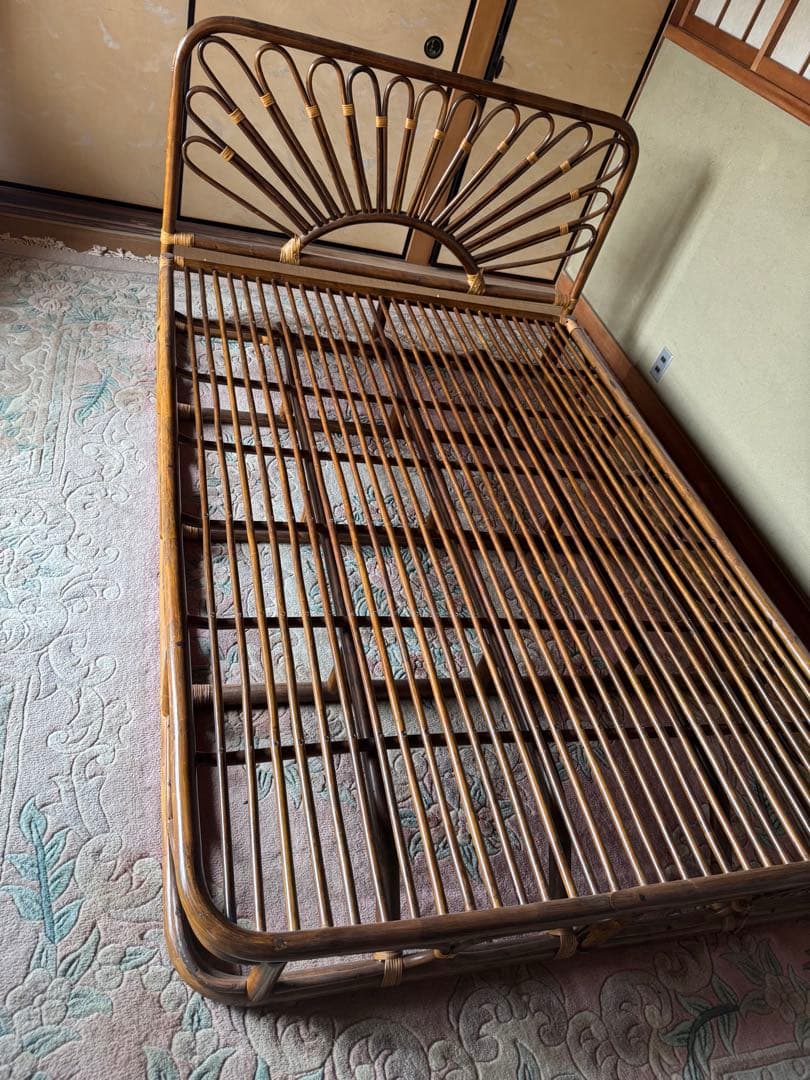 ☆希少☆ ラタン ダブルベッド　昭和レトロ　ヴィンテージ　アンティーク　籐