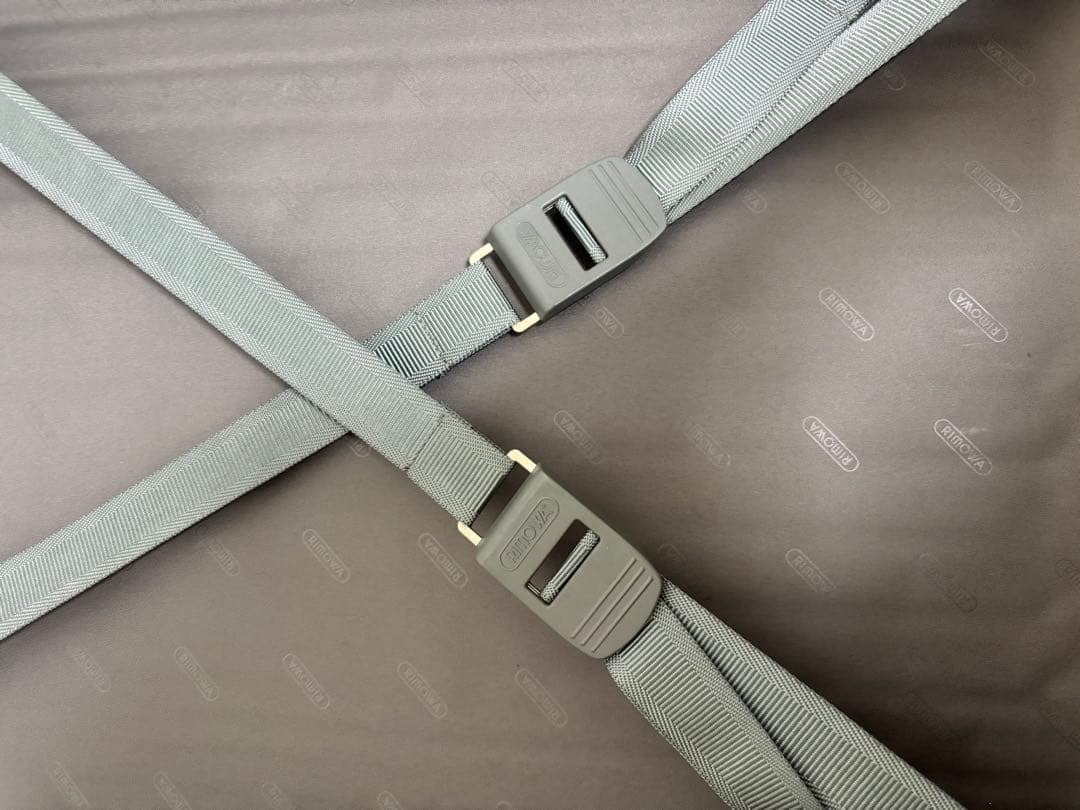 美品!RIMOWA サルサ 2輪ブラック TSA 機内持込 黒