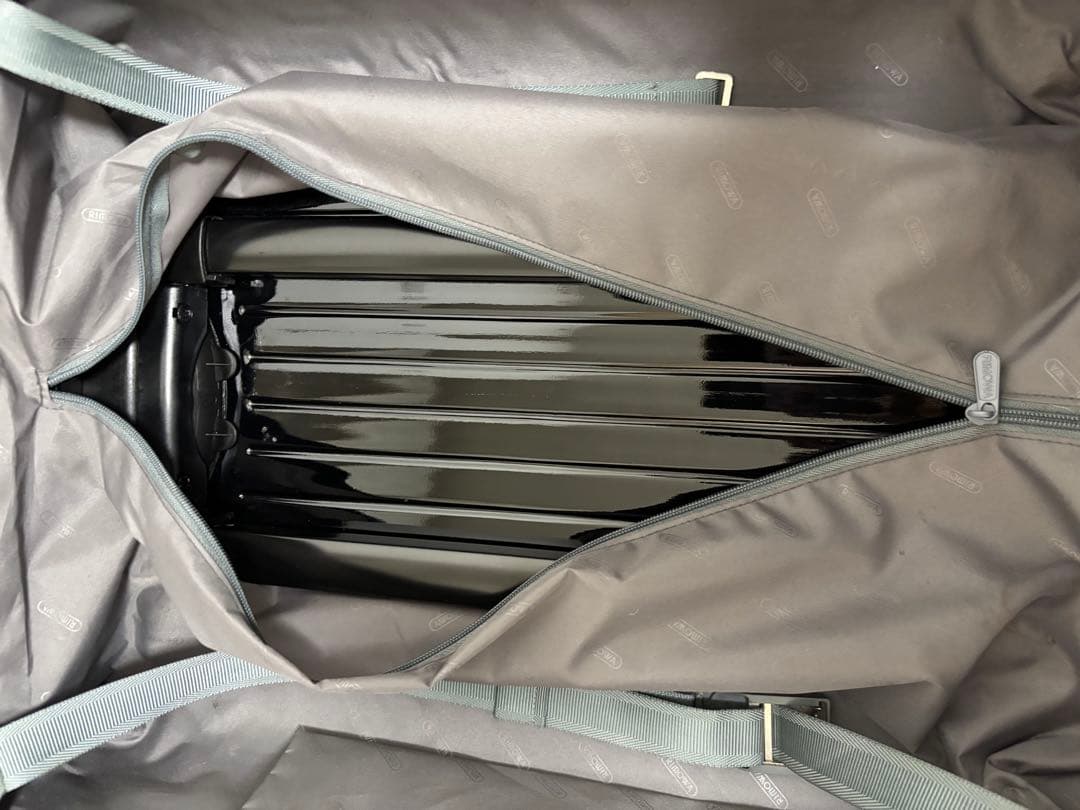 美品!RIMOWA サルサ 2輪ブラック TSA 機内持込 黒