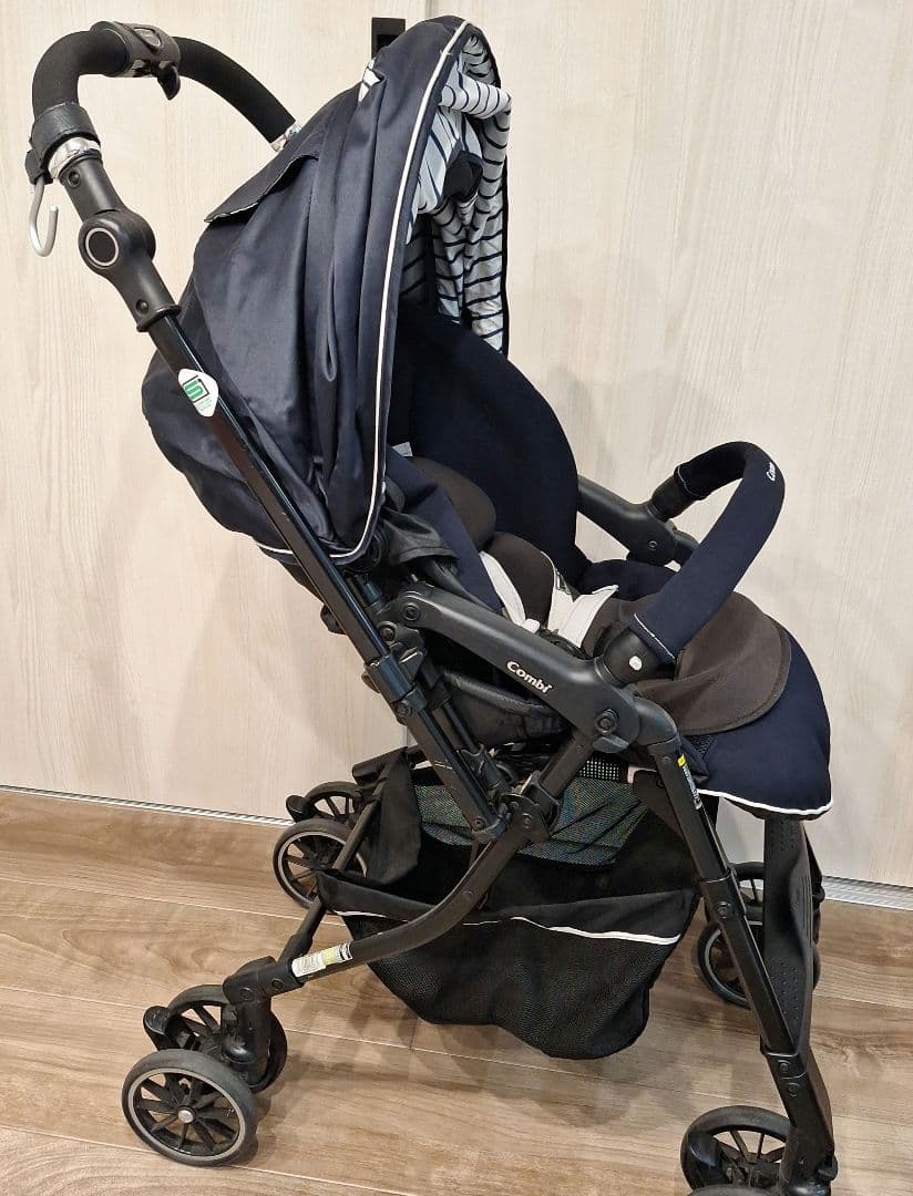 美品☆コンビ メチャカルハンディ オート4キャス エッグショックHG ☆おまけ付