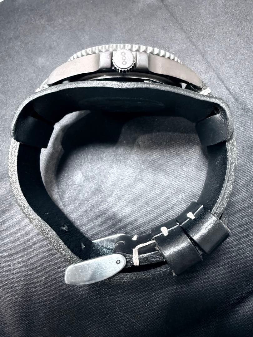 OUT OF ORDER HY 10 ATM 防水 レザーベルト時計