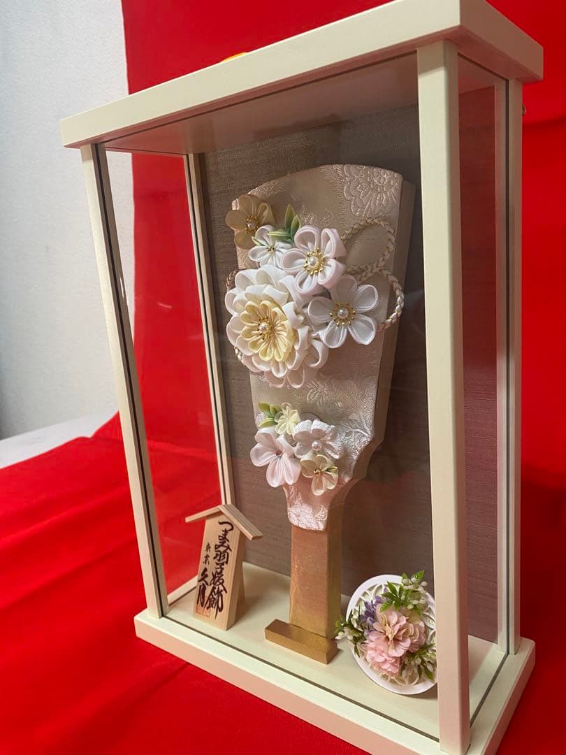 東京久月　つまみ細工額入　羽子板・壁掛け・間口約２４×奥行約１１×高さ約３３㎝