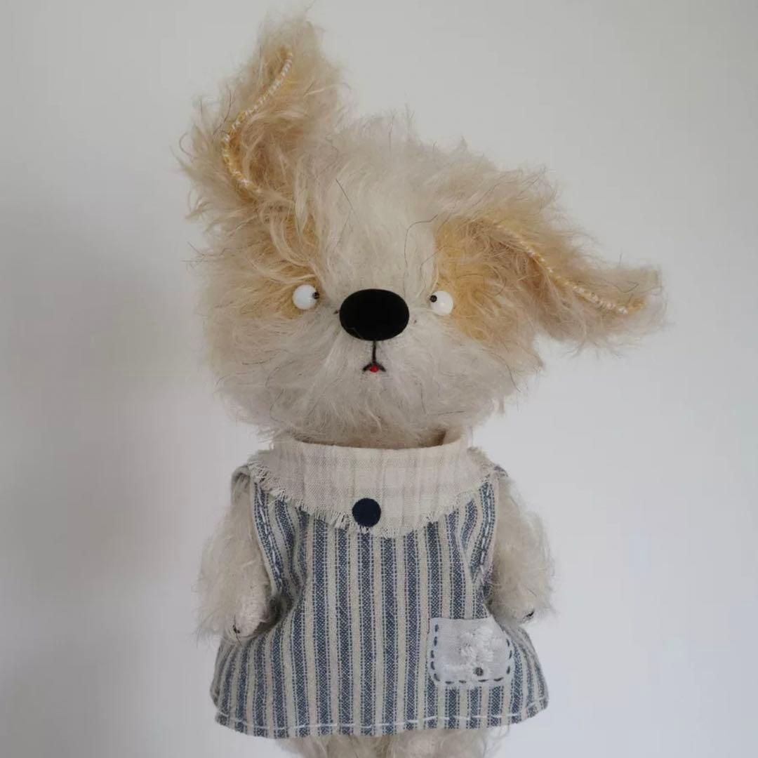 お耳もお目目も忙しすぎるワンワン ぬいぐるみ アーティストベア 犬 海外作家様
