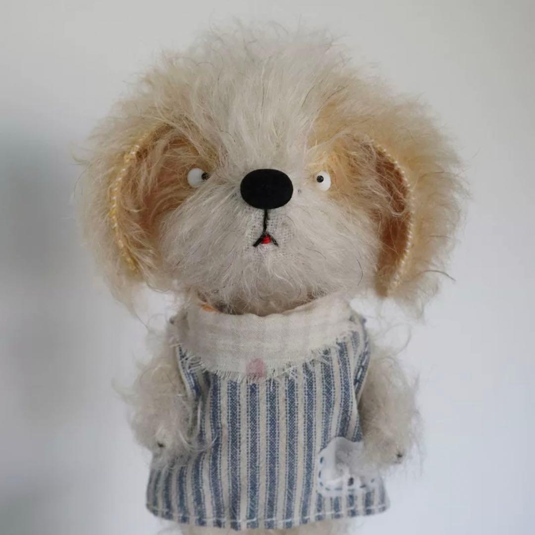 お耳もお目目も忙しすぎるワンワン ぬいぐるみ アーティストベア 犬 海外作家様