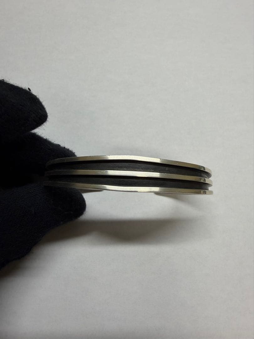 k*o様 TOM HAWK シルバー ブラック 2ライン　ストライプ バングル