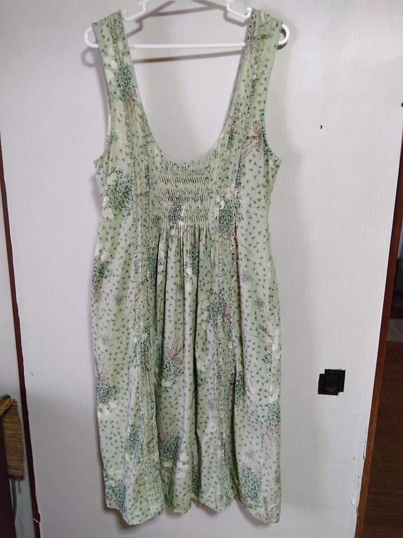 ワンダフルワールドのジャンバースカート