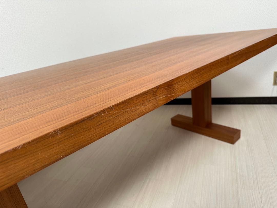 アクタス OWN ダイニングテーブル ウォールナット材 北欧スタイル ※iso※