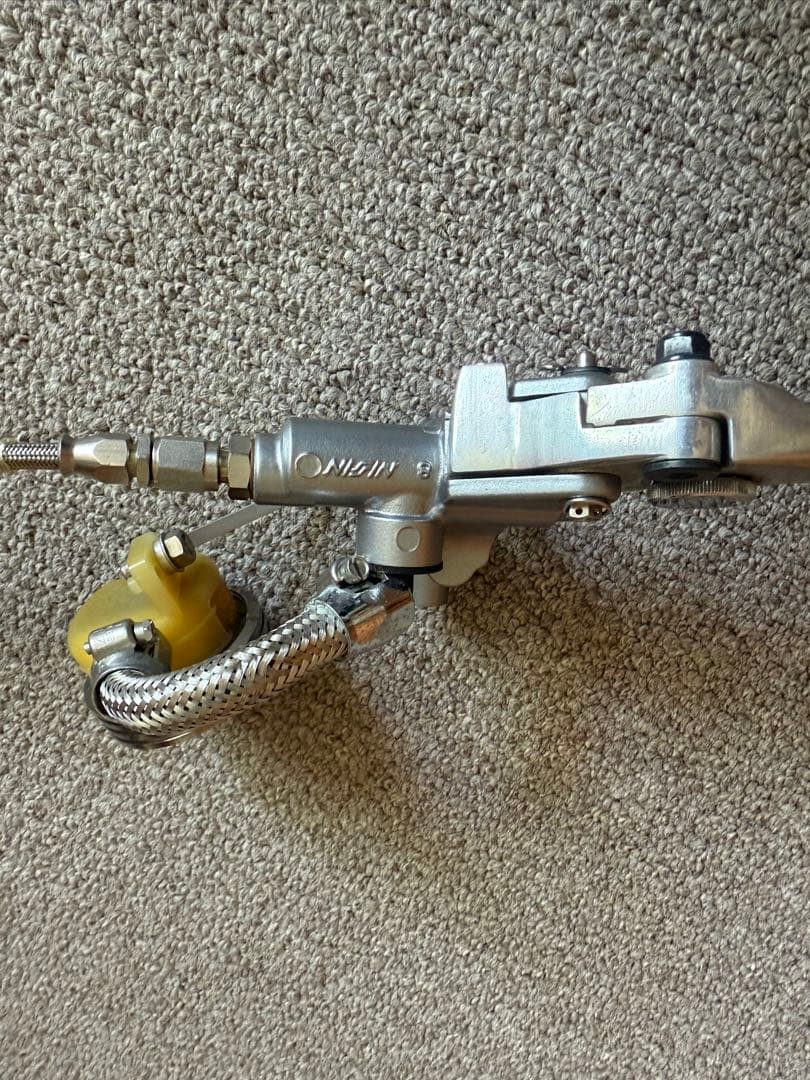 Brembo ブレーキキャリパー