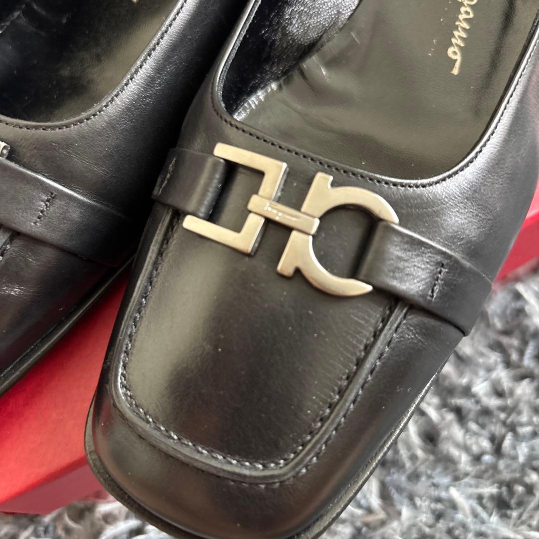 フェラガモ　レザー フラットシューズ 黒　36 1/2