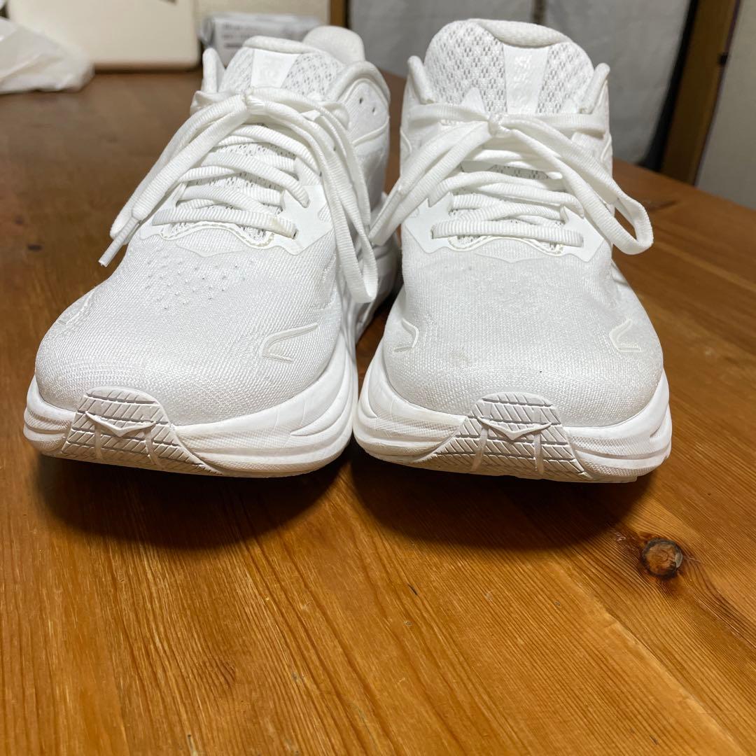 HOKA クリフトン10ホワイト スニーカー