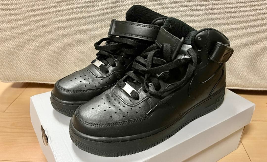 靴 AIR FORCE 1 MID '07 26.5