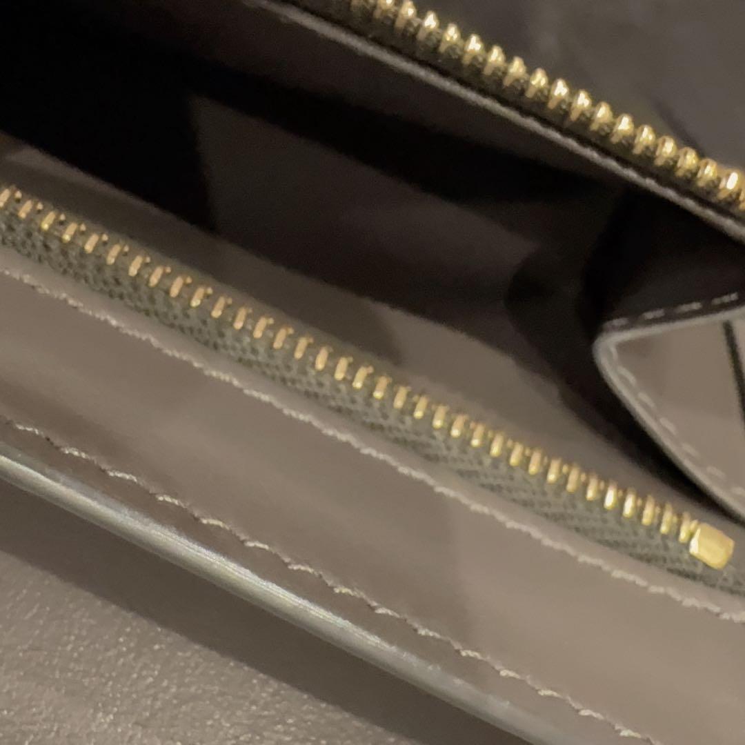 極美品 CELINE 二つ折り財布 グレー レザー