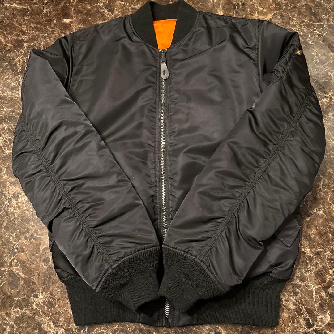 黒 MA-1 フライトジャケット オレンジ裏地