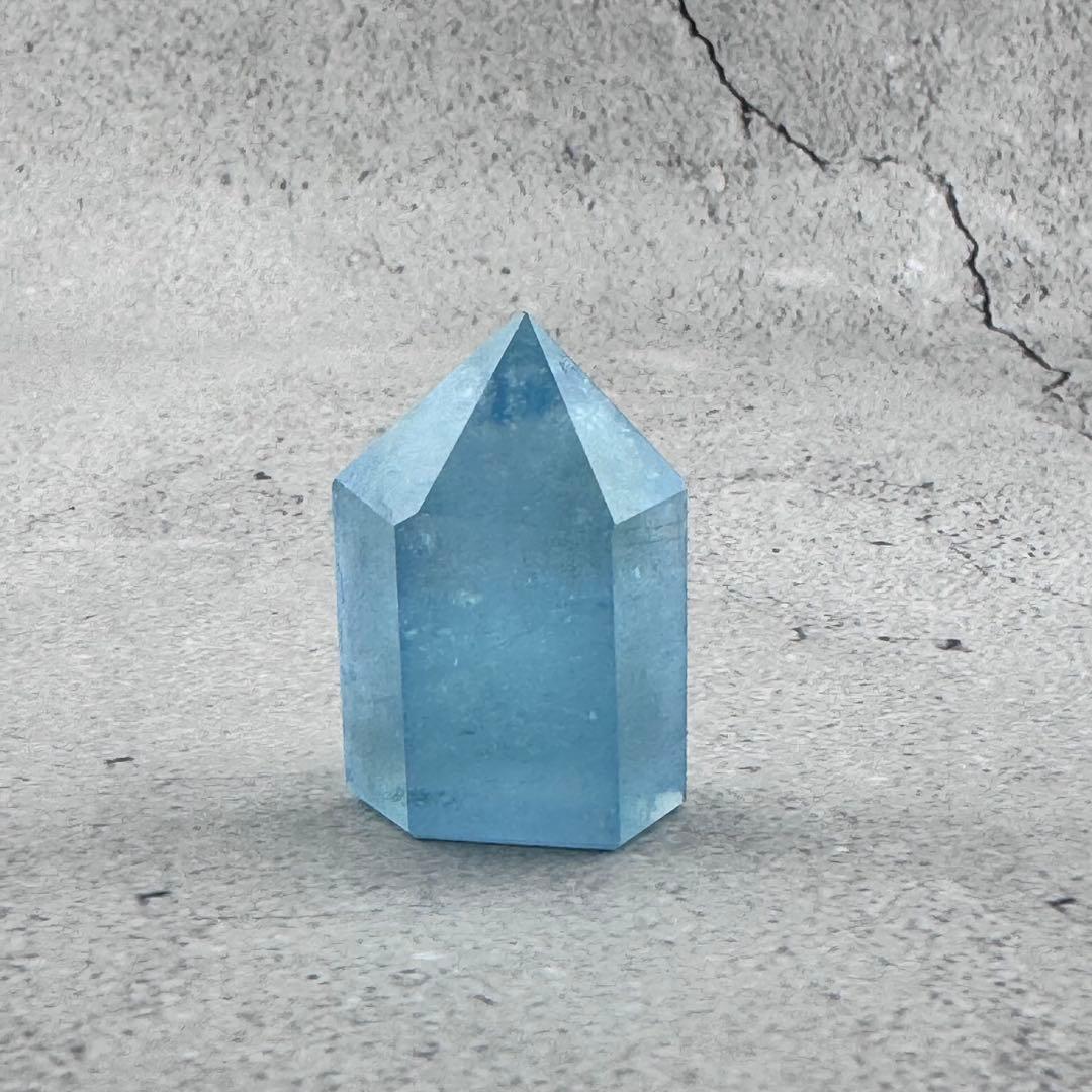 G-119アクアマリン六角ポイント　水色原石　天然石　パワーストーン