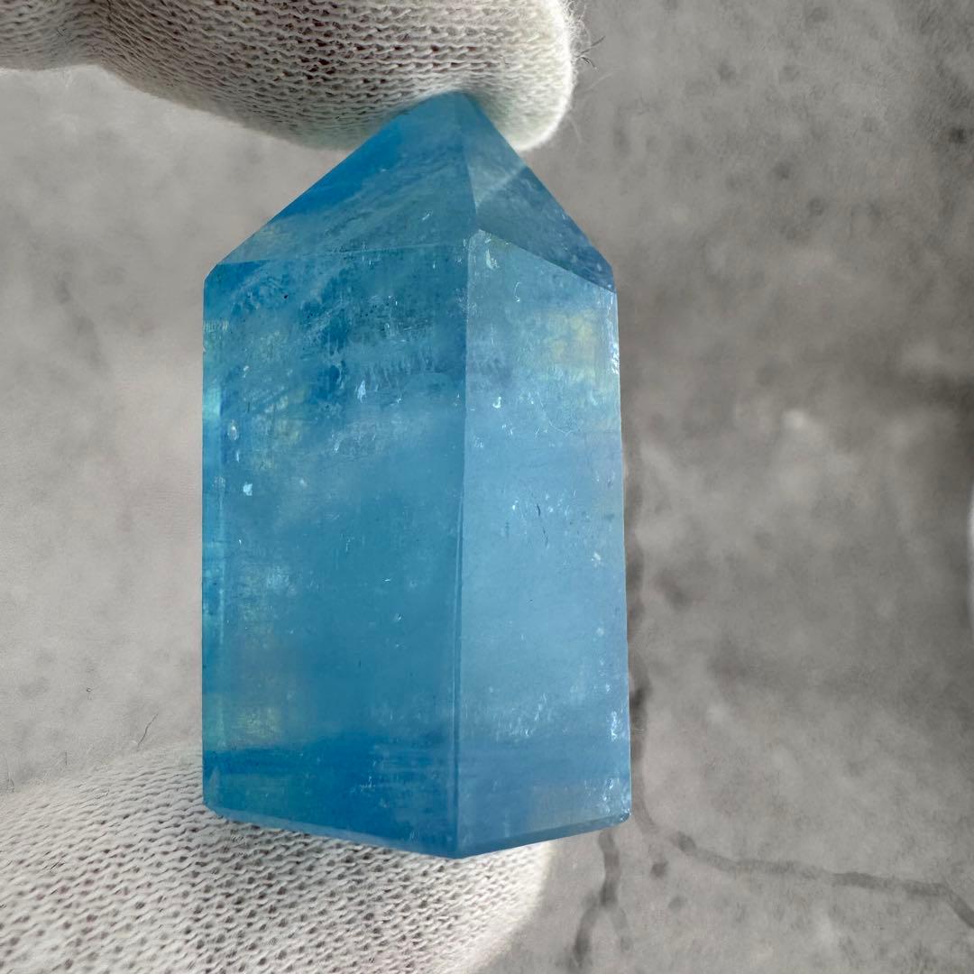G-119アクアマリン六角ポイント　水色原石　天然石　パワーストーン