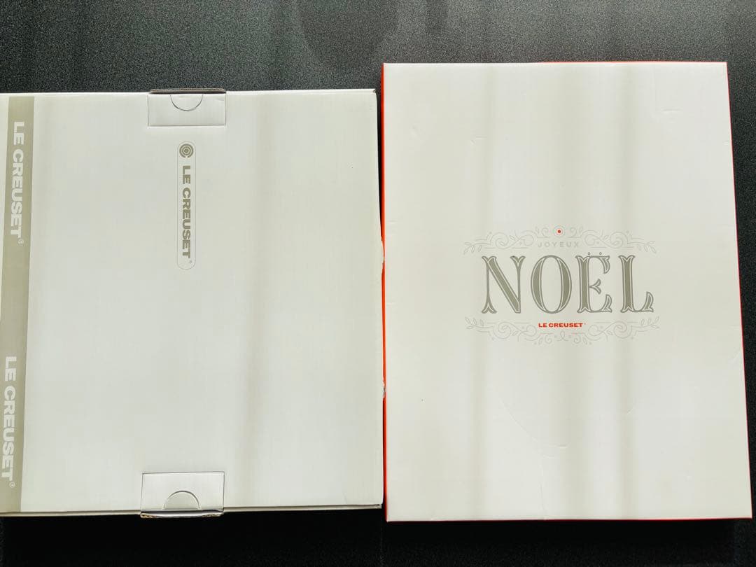 ルクルーゼ　オーバル・プラッター　サンタレリーフ スノーフレークプレート　レア