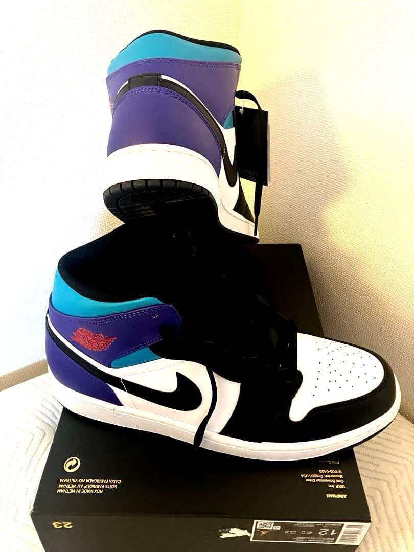 【新品】Nike Air Jordan 1 ハイカット シューズ