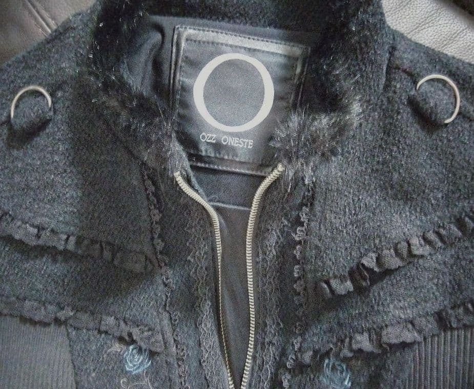 オッズオン OZZ ONESTE オネスト 薔薇 編み上げ ロング コート