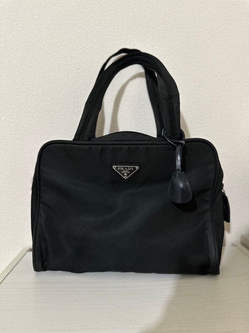 【PRADA】プラダテスートナイロン　カナデ　トートバッグ