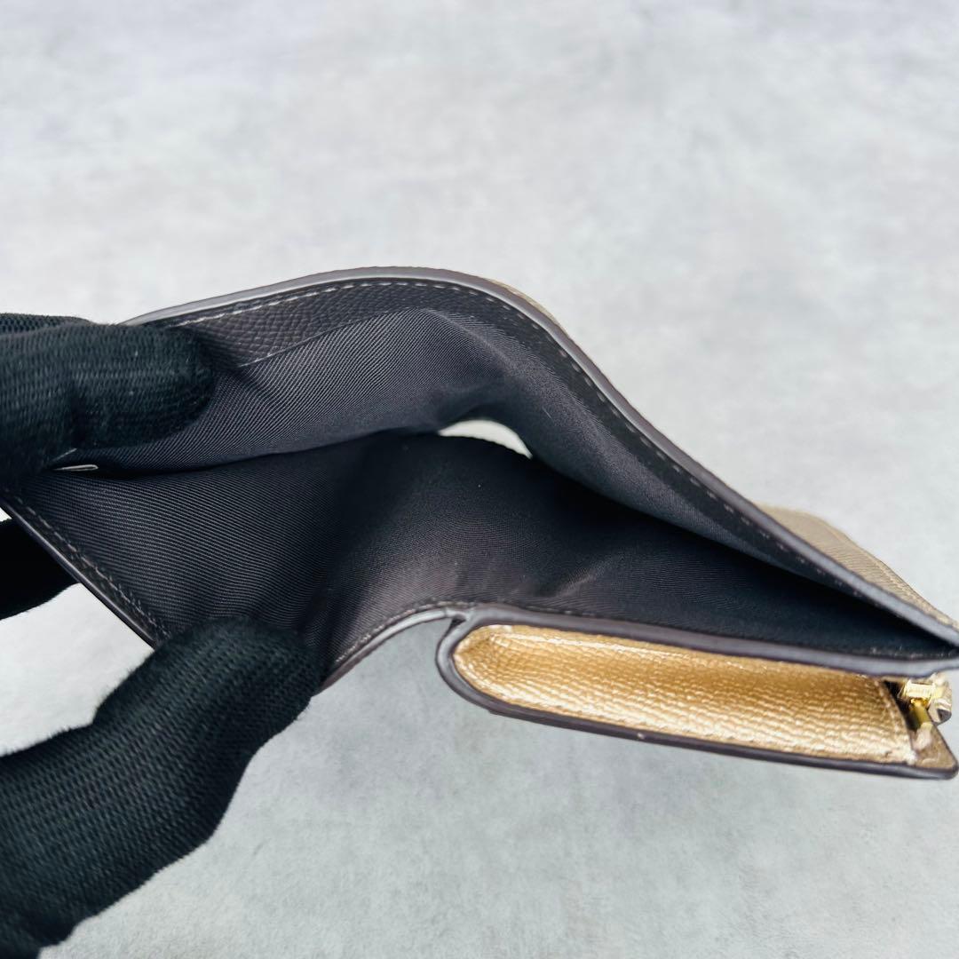 COACH メタリックゴールド ミディアム コーナー ジップ ウォレット