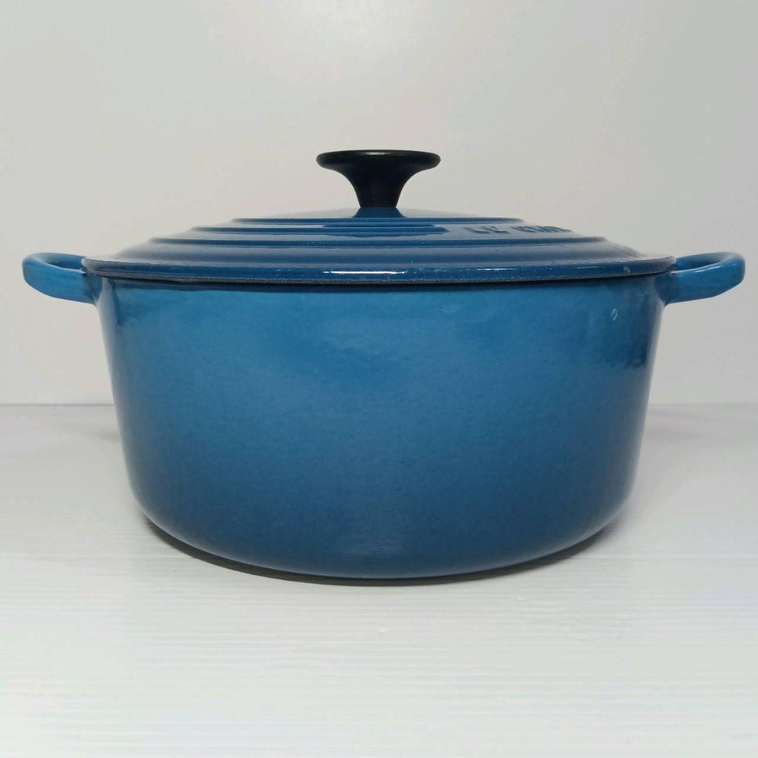 ルクルーゼ ココット・ロンド 24cm 両手鍋 マルセイユブルー 調理器具 青