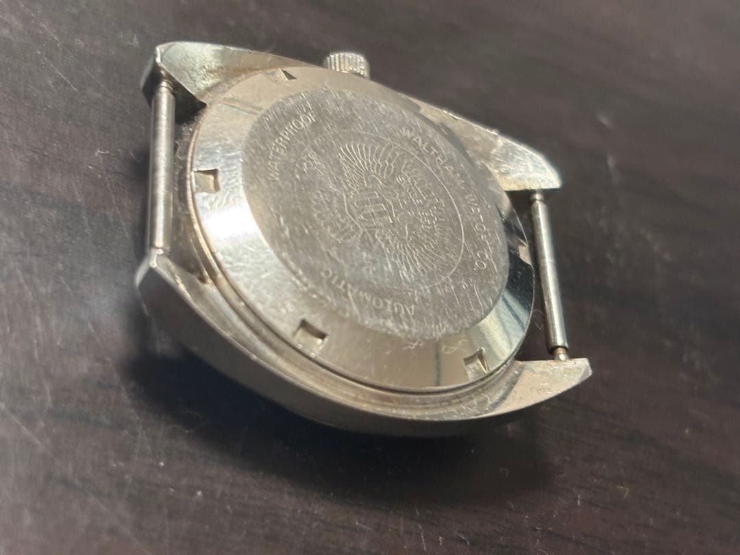 Waltham manhattan 自動巻き時計