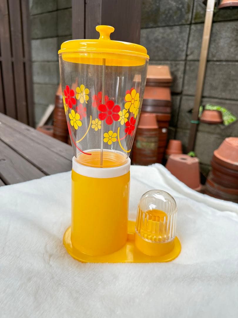 昭和レトロ　レトロ箸立て　レトロポップ　トーワ　黄色い花柄の箸立