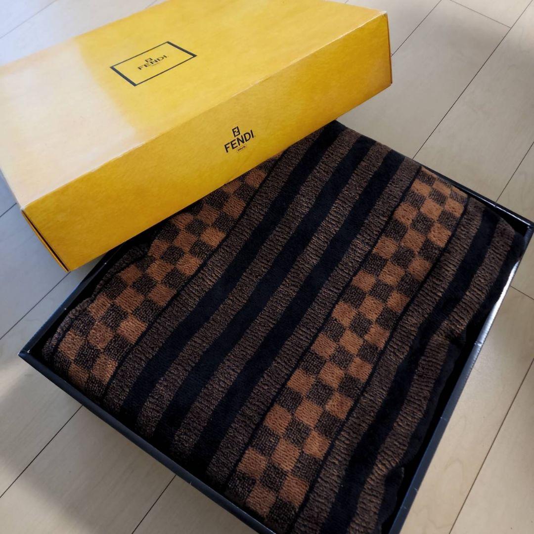 FENDI フェンディ 毛布 綿毛布