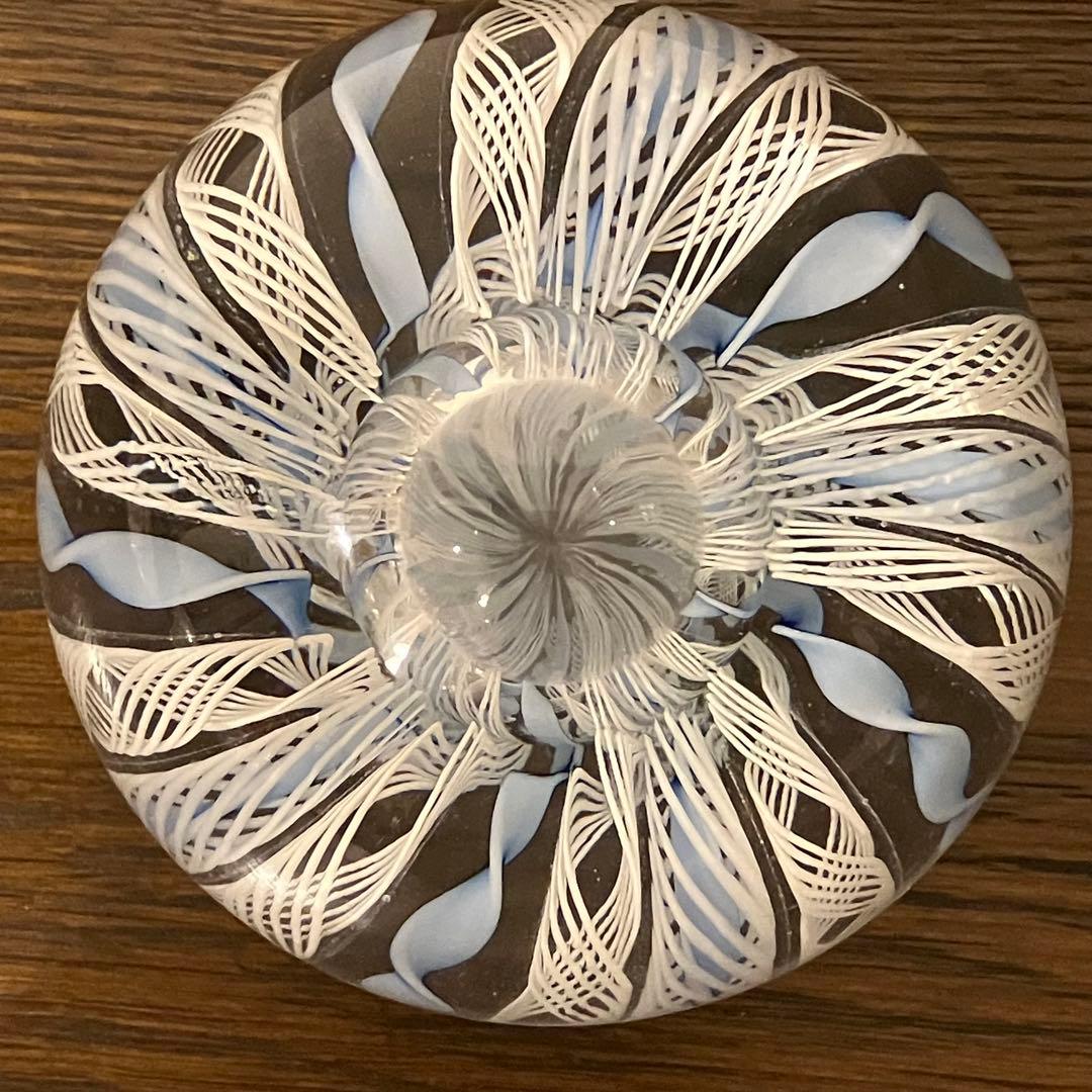 Murano glass ベネチアングラス　レース　ペーパーウエイト