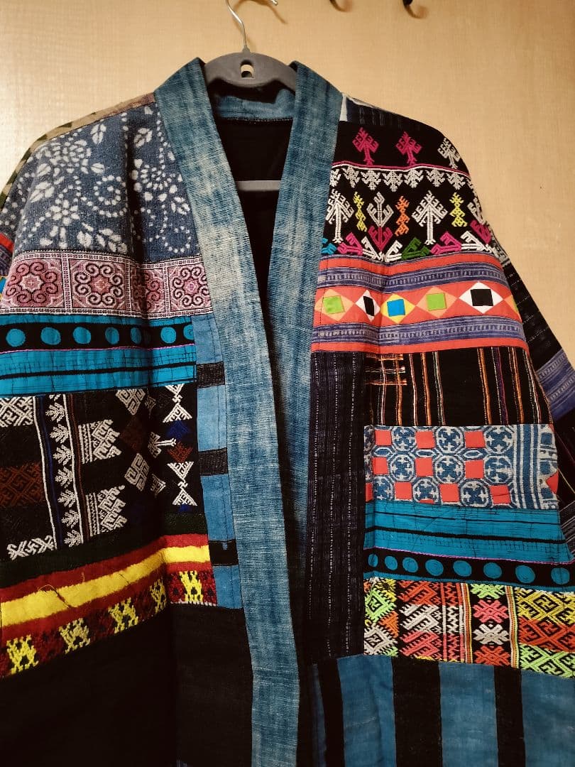 エスニック　ジャケット　モン族古い生地パッチワーク　注文商品　新品　タイ製
