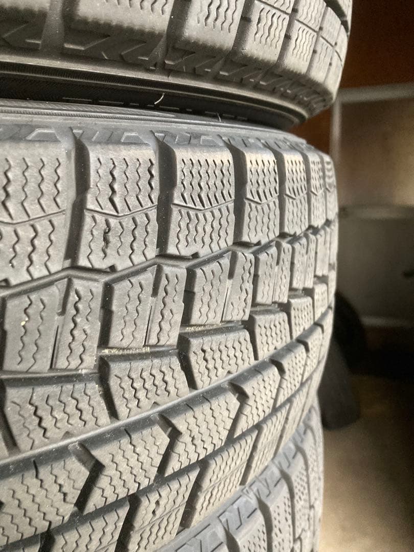 Atsu1 ラクティス等バリ溝ダンロップ175/60R16スタッドレス2本