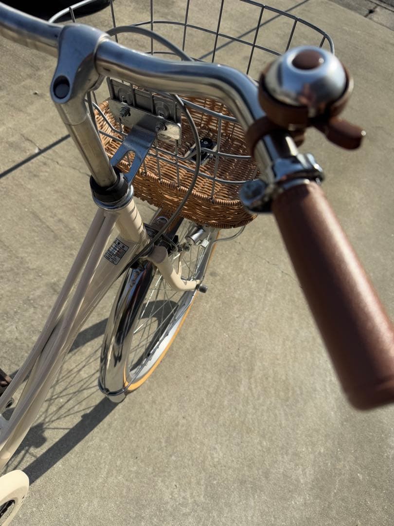 Feerique Jr【フェリーク ジュニア】自転車22インチ　クリーム　アサヒ