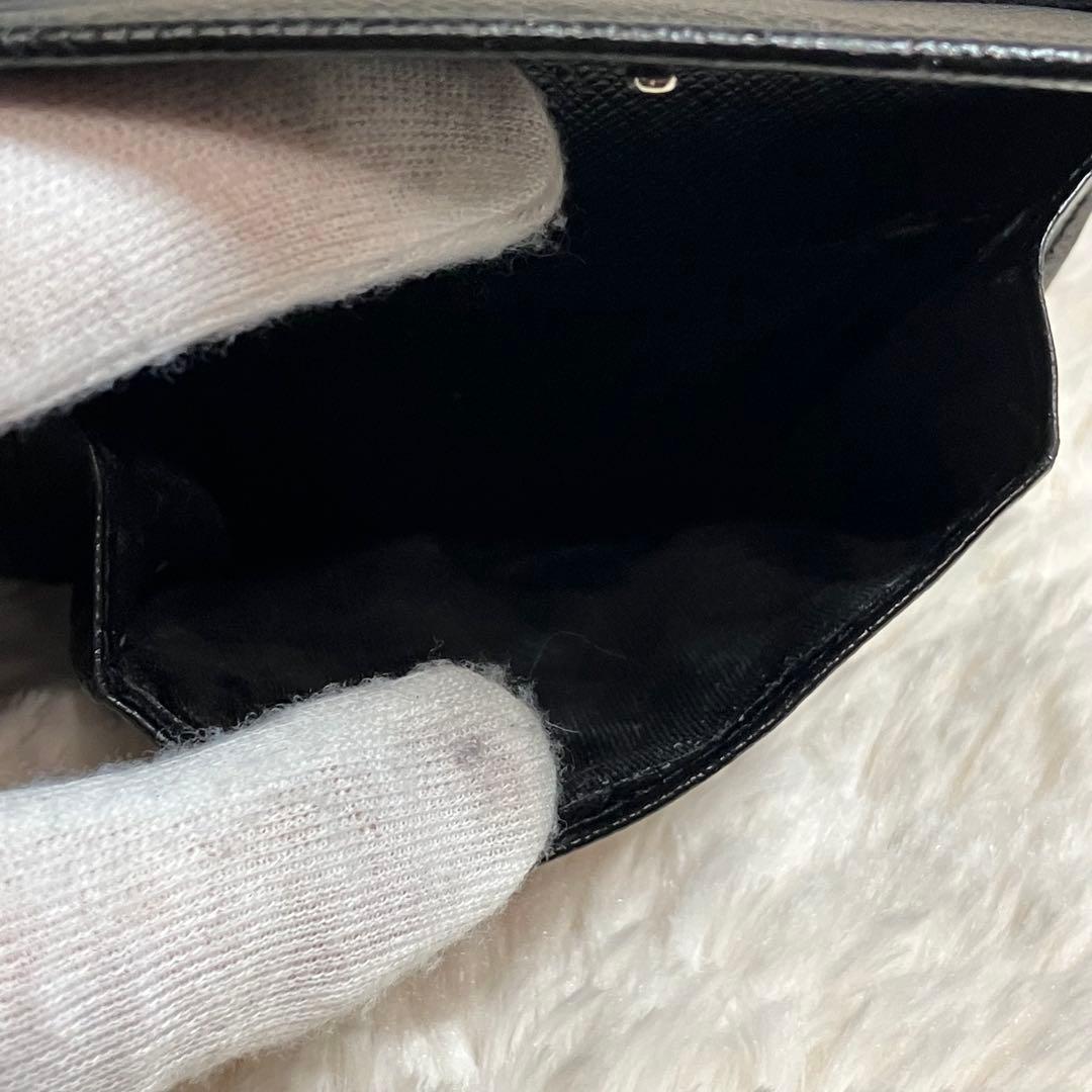 ✨美品✨ PRADA サフィアーノ 二つ折り財布 フィアーノレザー 黒