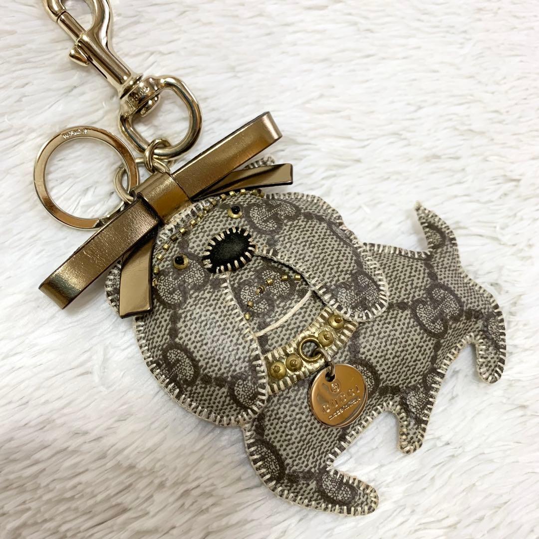 ✨希少極美品✨グッチ グッチョリ ブルドッグ 犬 チャーム キーホルダー
