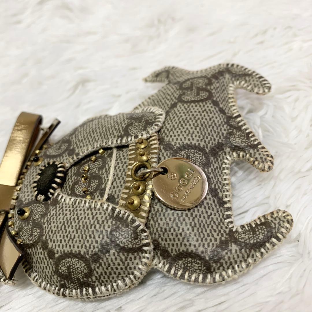 ✨希少極美品✨グッチ グッチョリ ブルドッグ 犬 チャーム キーホルダー