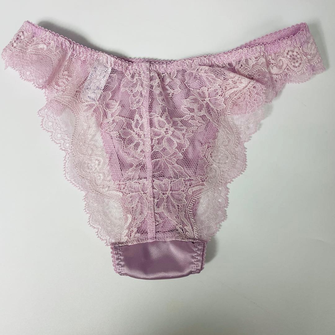 ワコール史上最高メイクの補正ランジェリー　セット（バックシェイプ)C70-M