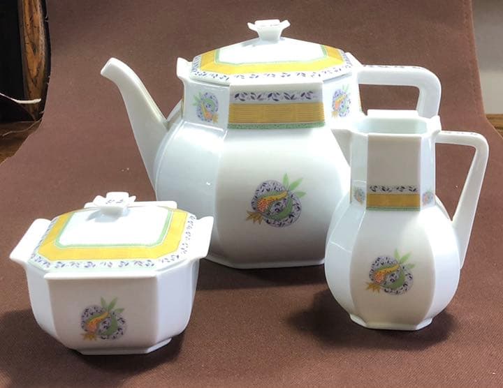 BERNARDAUD ベルナルドの【Phuketプーケット］シリーズの三点セット