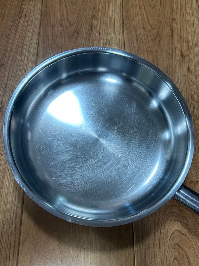 フィスラー　プロコレクション　フライパン 28cm 蓋付き　値下げ中‼️