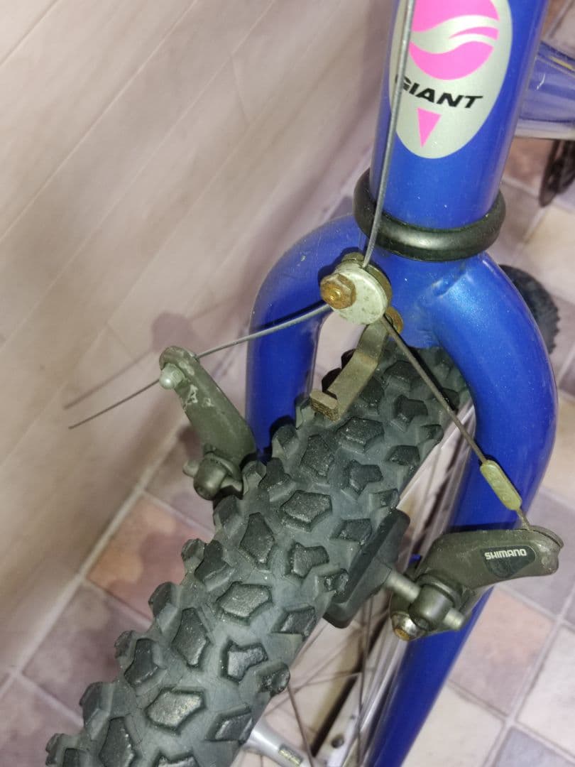 全国送料無料　giant hardrock 7800 マウンテンバイク