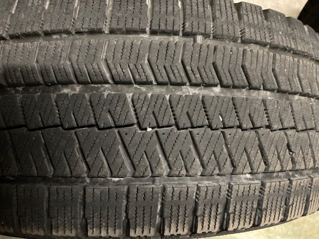 MOTTAGE 冬タイヤVRX2 215/55R16 4本セット①
